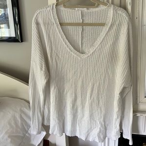 size medium light weight sweater